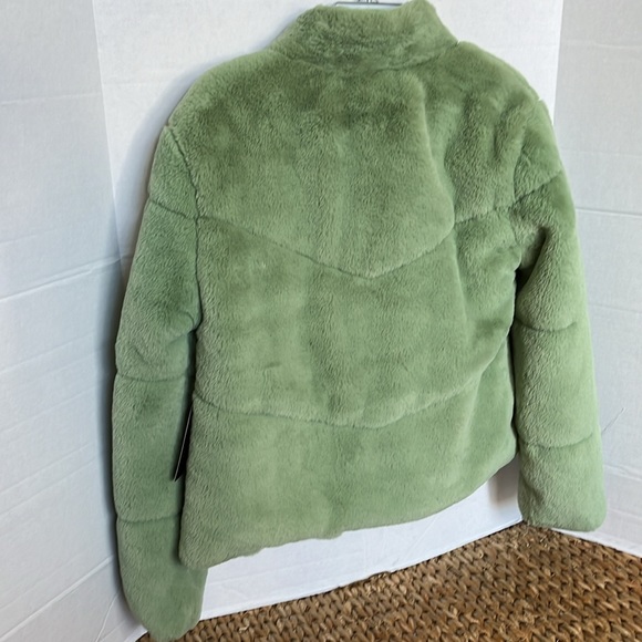 Juniors Ambiance Outwear NWT Faux Fur Jacket - Picture 5 of 5